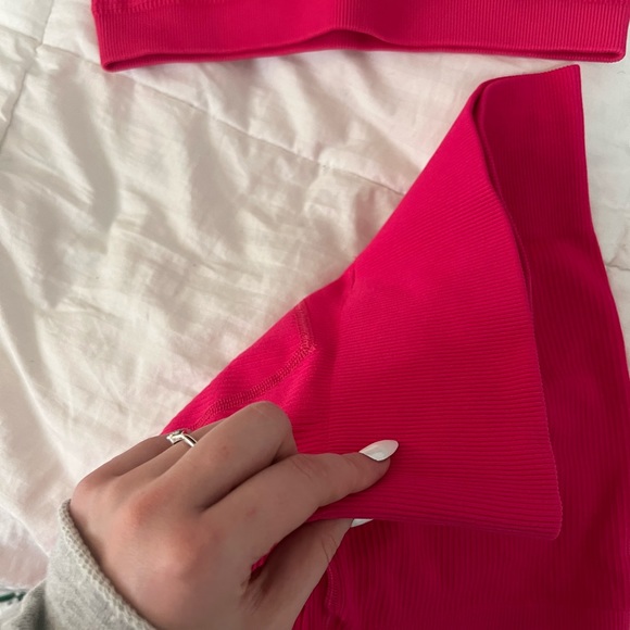 Bo and Tee Workout Set - Picture 2 of 3